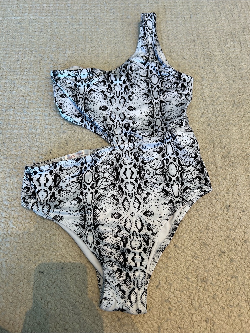 Stella Cove Girls One-Shoulder Snake Print Swimsuit - Black & White